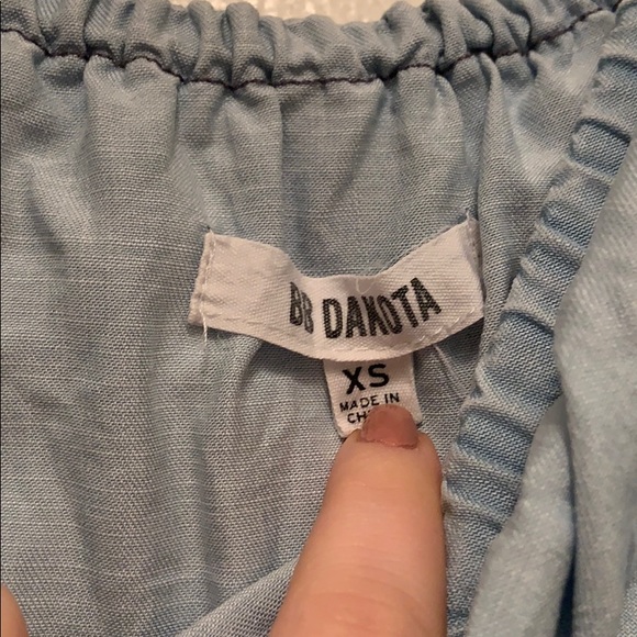 BB Dakota Off the shoulder dress - Picture 4 of 5